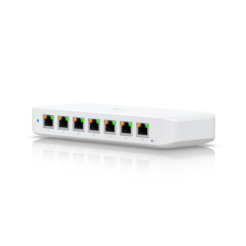Switch 8 porte PoE L2 compatto 7 porte GbE PoE+ + 1 porta GbE, 202 W PoE - Ubiquiti