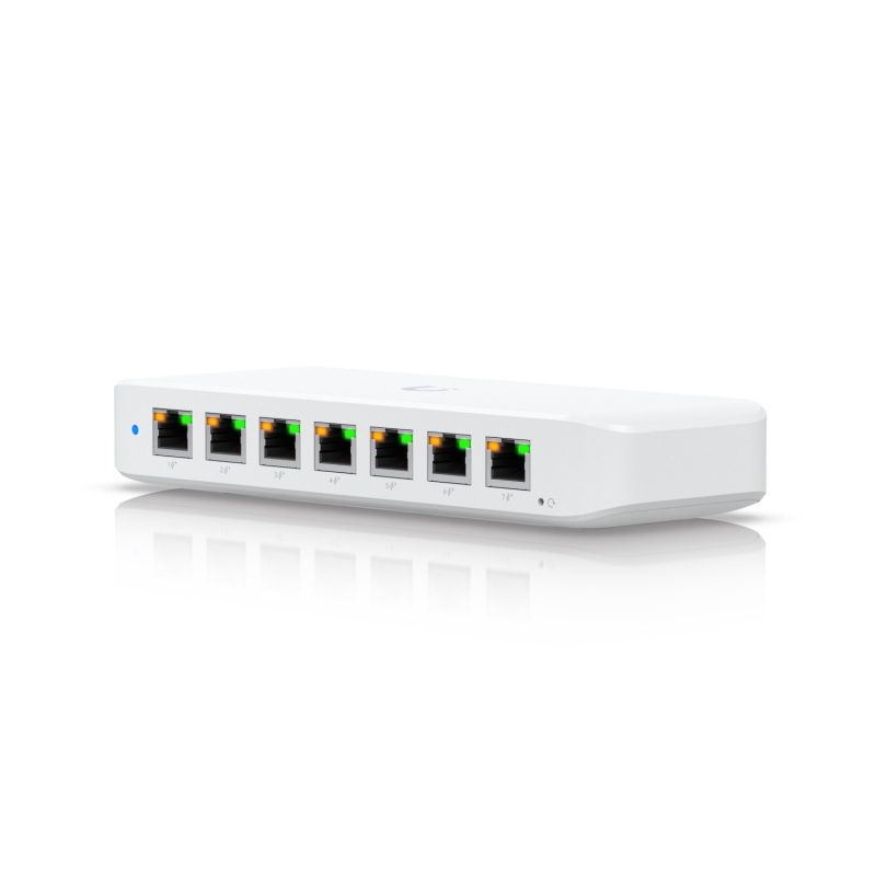 Switch 8 porte PoE L2 compatto 7 porte GbE PoE+ + 1 porta GbE, 52 W PoE - Ubiquiti