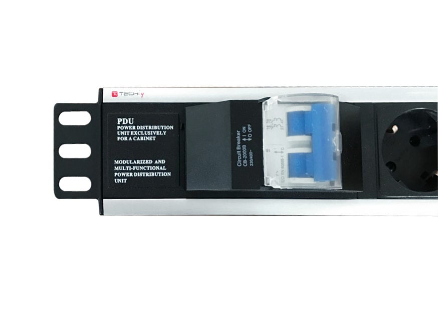 Multipresa 6 Posti da Rack 19'' con Magnetotermico Spina Schuko Angolata 1.5U - Techly Professional I-CASE STRIP-16SH