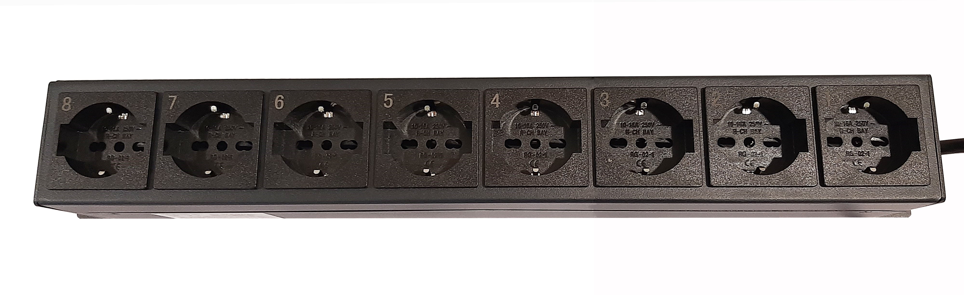 Multipresa a 8 Posti da Rack 19'' con 8 Interruttori Luminosi 1,5U - Techly Professional I-CASE STRIP-815I