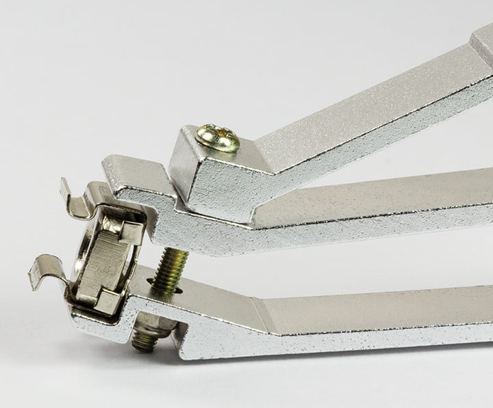 Utensile per Inserimento ed Estrazione Dadi a Gabbia - Techly I-HT MOUNTY