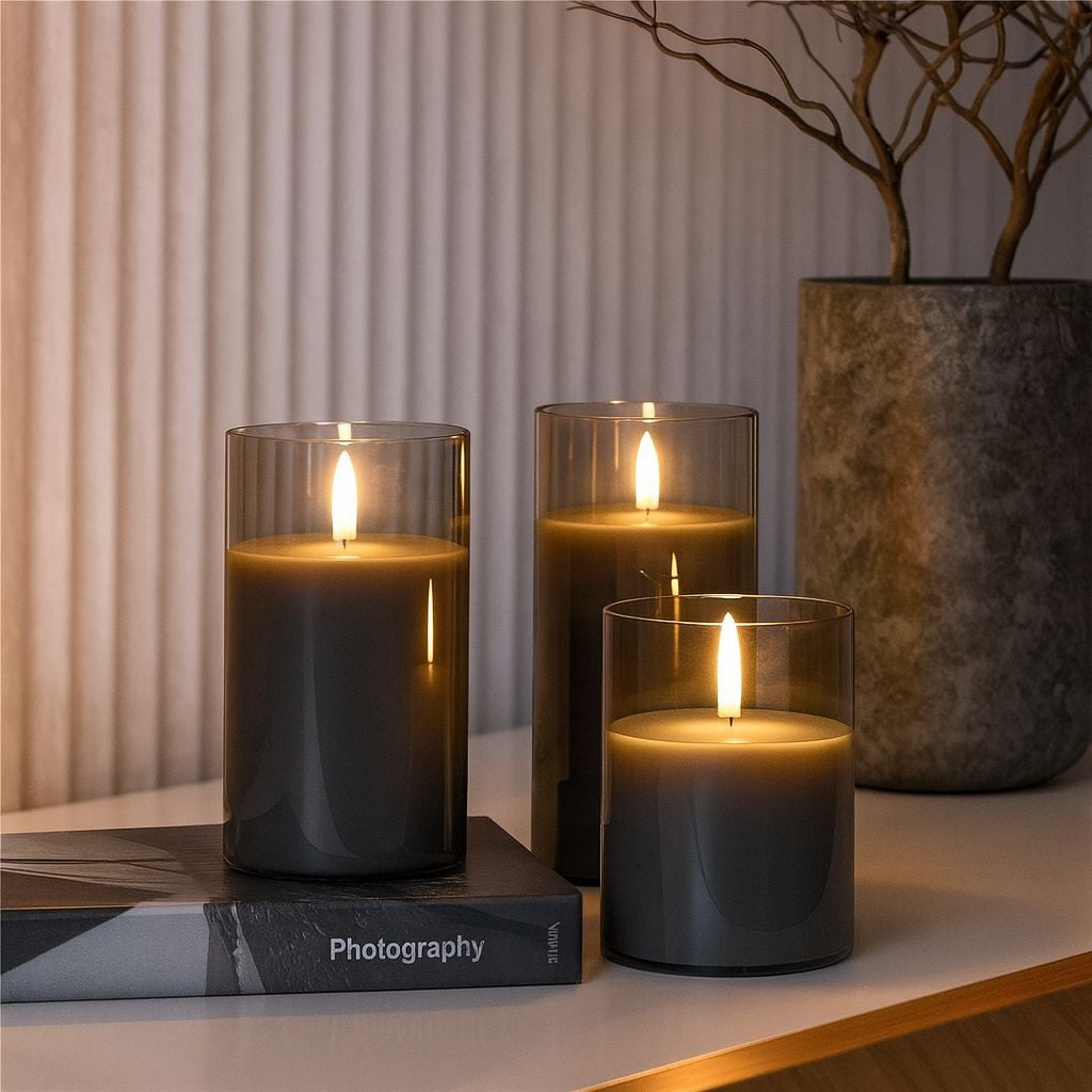 Set di 3 Candele a LED in Vera Cera in Vetro con Timer Grigio - Goobay I-LED-CANDLES3GR