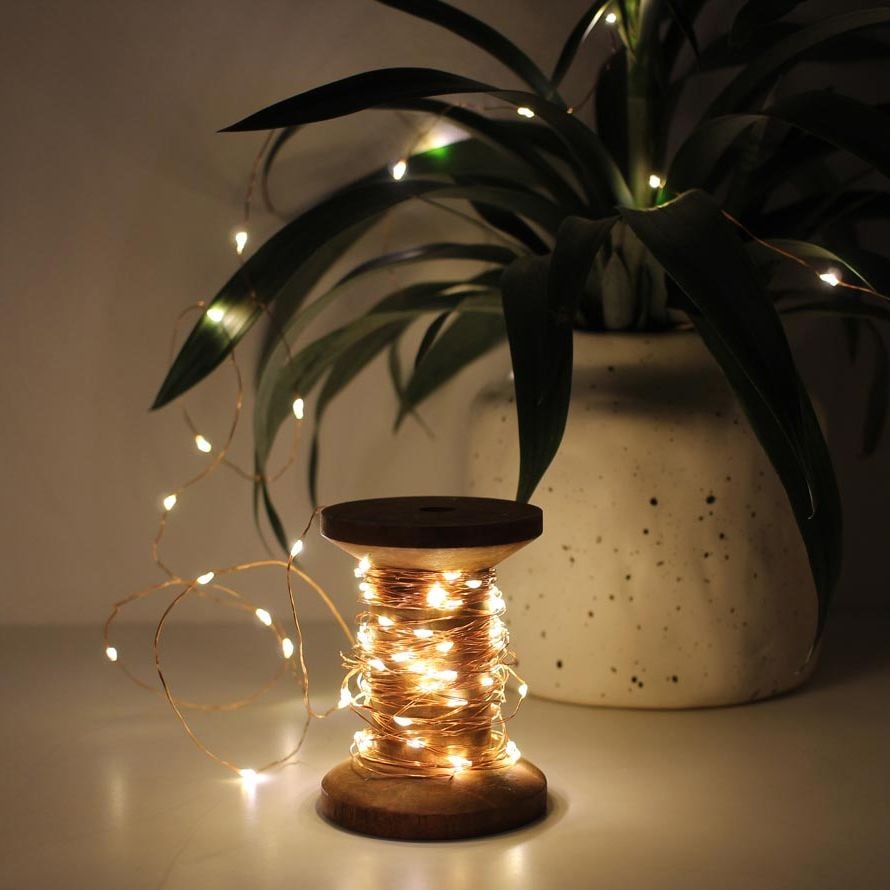 Bobina con Filo di Rame 100 Luci LED IP21 USB Interruttore On Off - Goobay I-LED-CHAIN100YARN