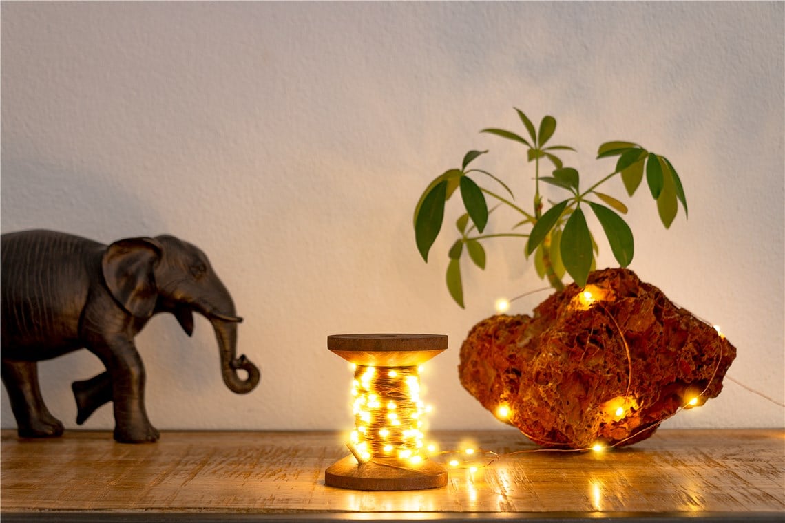 Bobina con Filo di Rame 100 Luci LED IP21 USB Interruttore On Off - Goobay I-LED-CHAIN100YARN