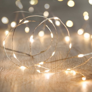 Indoor Christmas Lights 20 LED with Silver Wire, Timer A++ - Goobay I-LED-CHAIN20T