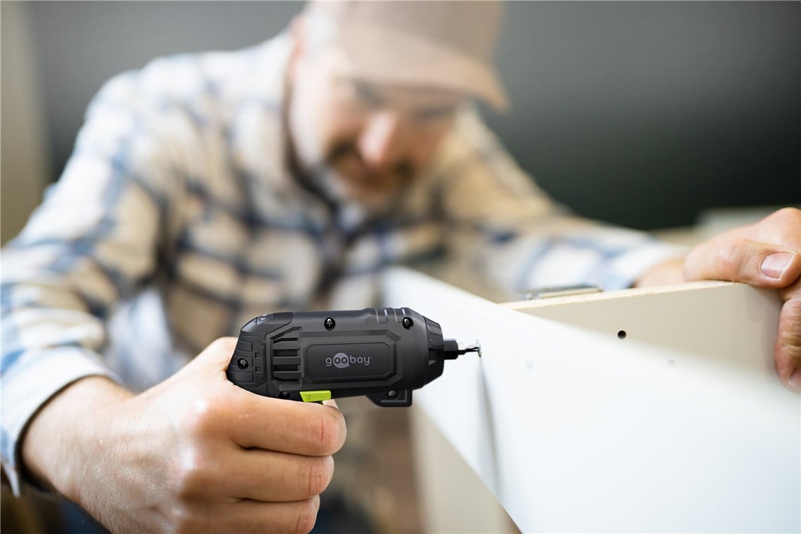 Set 35 Pezzi Mini Avvitatore a Batteria 4 in 1 con Punte di Precisione - Goobay I-TOOL-ES35