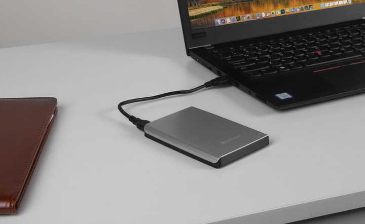 Disco rigido portatile 2TB USB 3.0 Argento - Verbatim IC-53189