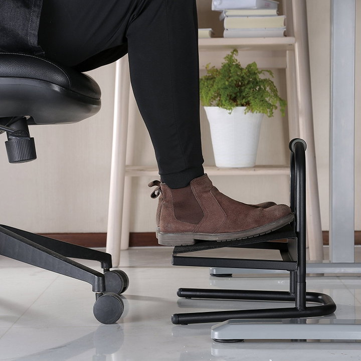 Non-slip Adjustable Footrest Black - Logilink ICA-FR 7