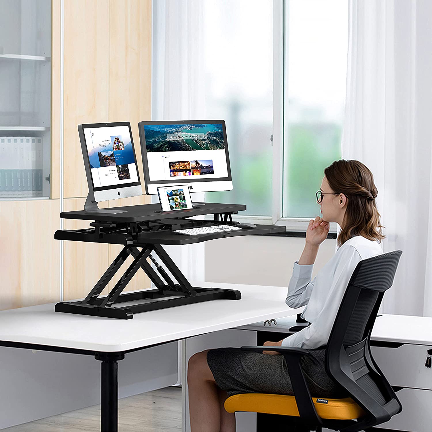 Convertitore da Scrivania In Piedi Sit Stand con Molla a Gas e Vassoio Porta Tastiera - Techly ICA-LCD 303