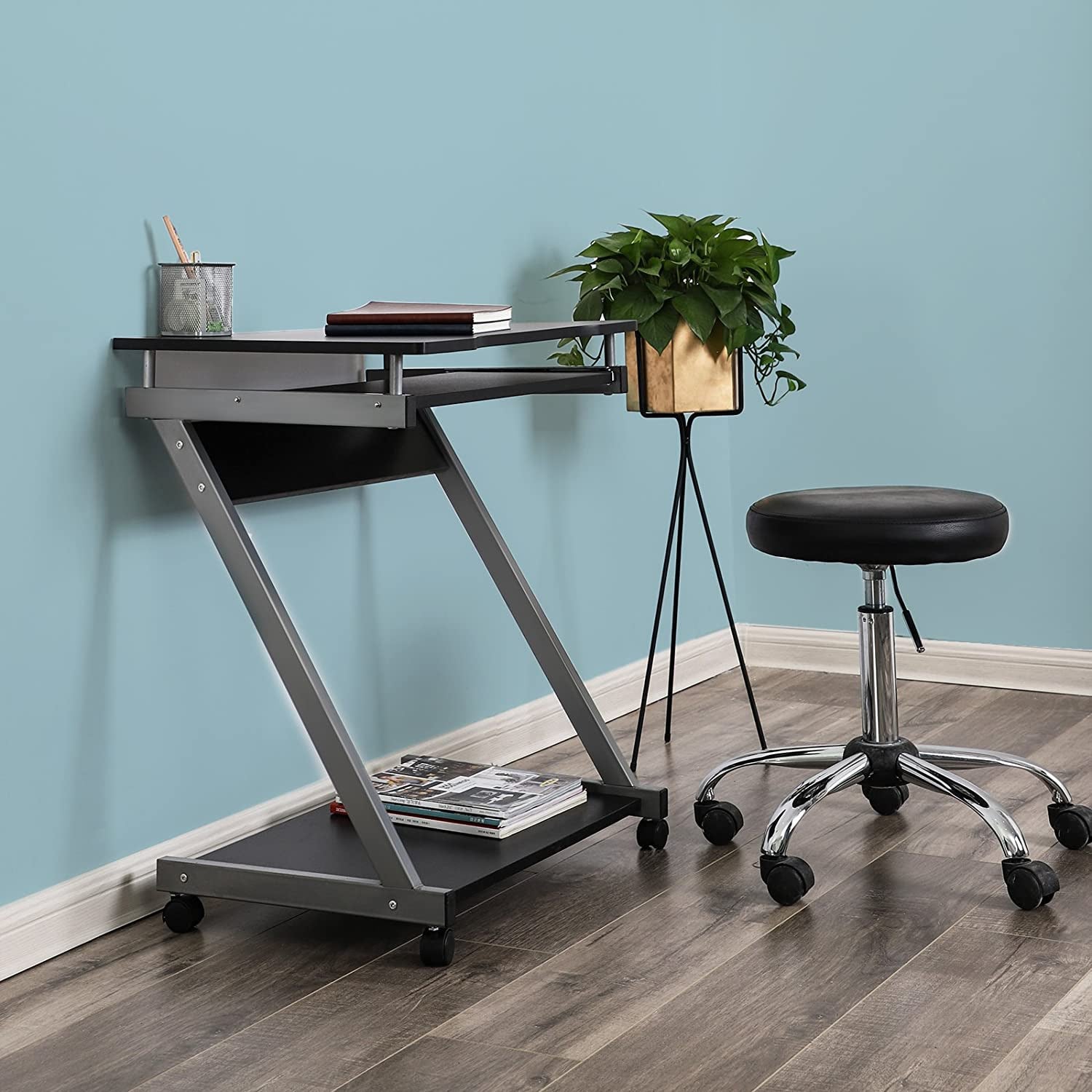 Scrivania Compatta per Computer con Ripiano Estraibile per Tastiera - Techly ICA-TB 935B