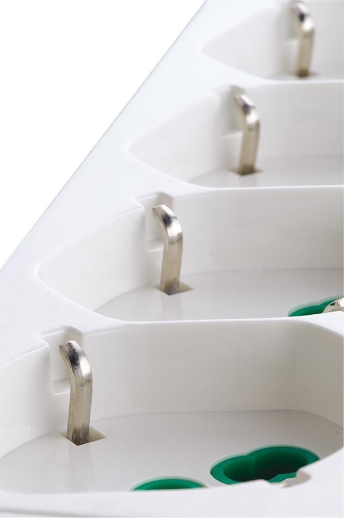 Multipresa 6 Posti Italiana Bipasso / Schuko Bianco - FME ICPS006F