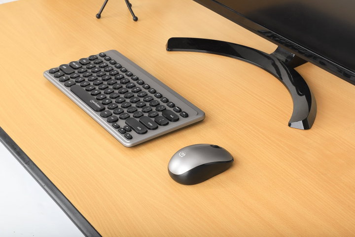 Kit Mini Tastiera Slim e Mouse Wireless 1200 Dpi - Manhattan ICTWC005