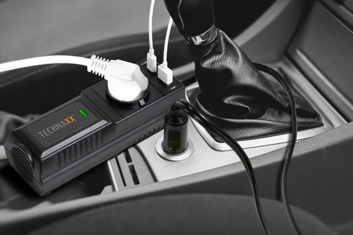 Trasformatore di corrente per auto 12V/230V con USB-A e USB-C - Technaxx ICTX-TE21