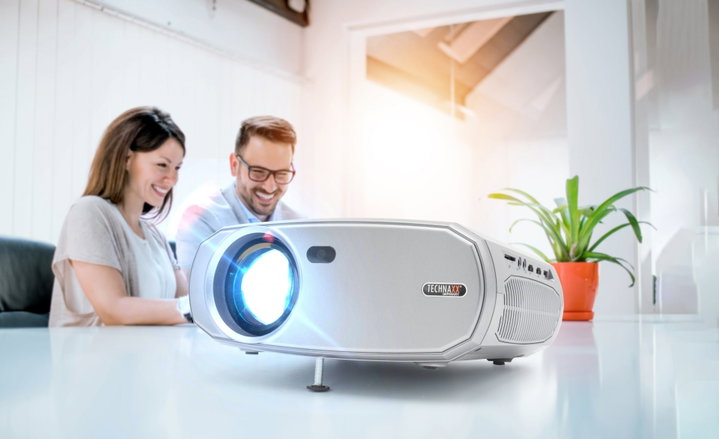 FullHD 1080 p Projector Native with Multimedia Player - Technaxx ICTX-TX 177