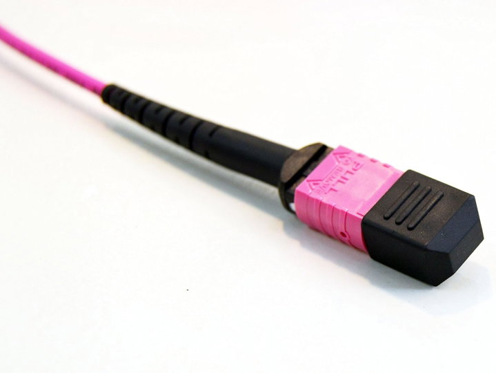 Cavo Patch 12 Fibre Multiconnessione MTP-F/LC OM4 2m - OEM ILWL MTP12LC-OM4-02