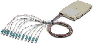 Junction box Equipped with 12 Pigtail Fiber Multimodale OM 3 LC 50 / 125 2 m - OEM ILWL PG-LC-OM 3 -SPC