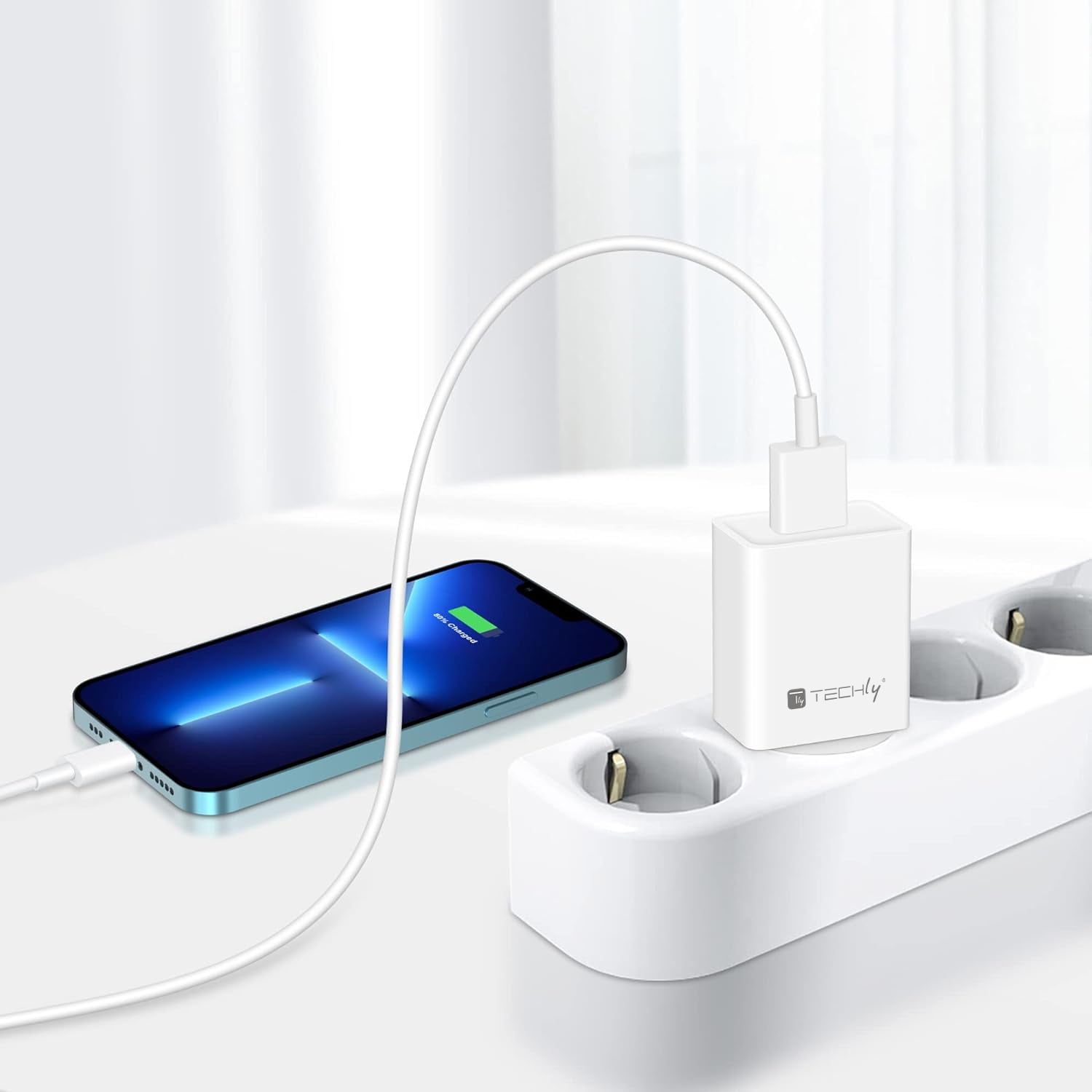Caricatore Alimentatore USB-A da Muro 5V 2.4A per Smartphone o Tablet - Techly IPW-USB-24WH
