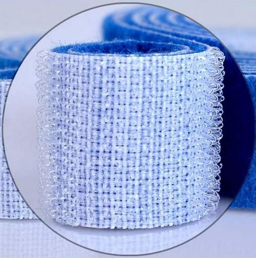 Rotolo di Feltro Adesivo Fermacavi Lunghezza 25m Larghezza 10 mm Blu - Techly ISWT-ROLL-1025