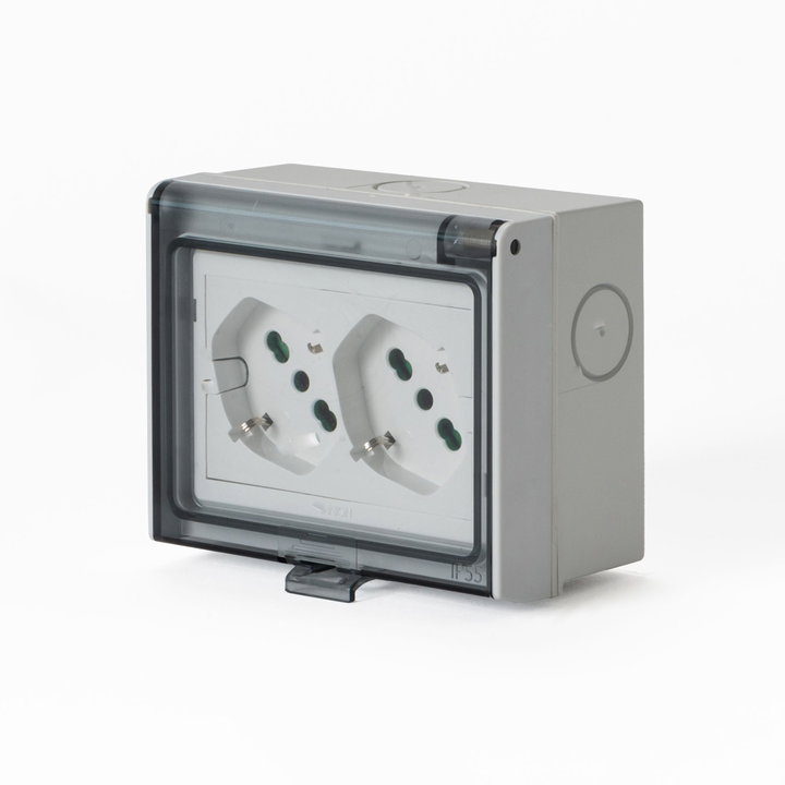 Multipresa Universale IP55 con Doppia Presa Bipasso Italiana Schuko con Scatola da Parete 3 Moduli - FME IUPS-PCP-OPE55